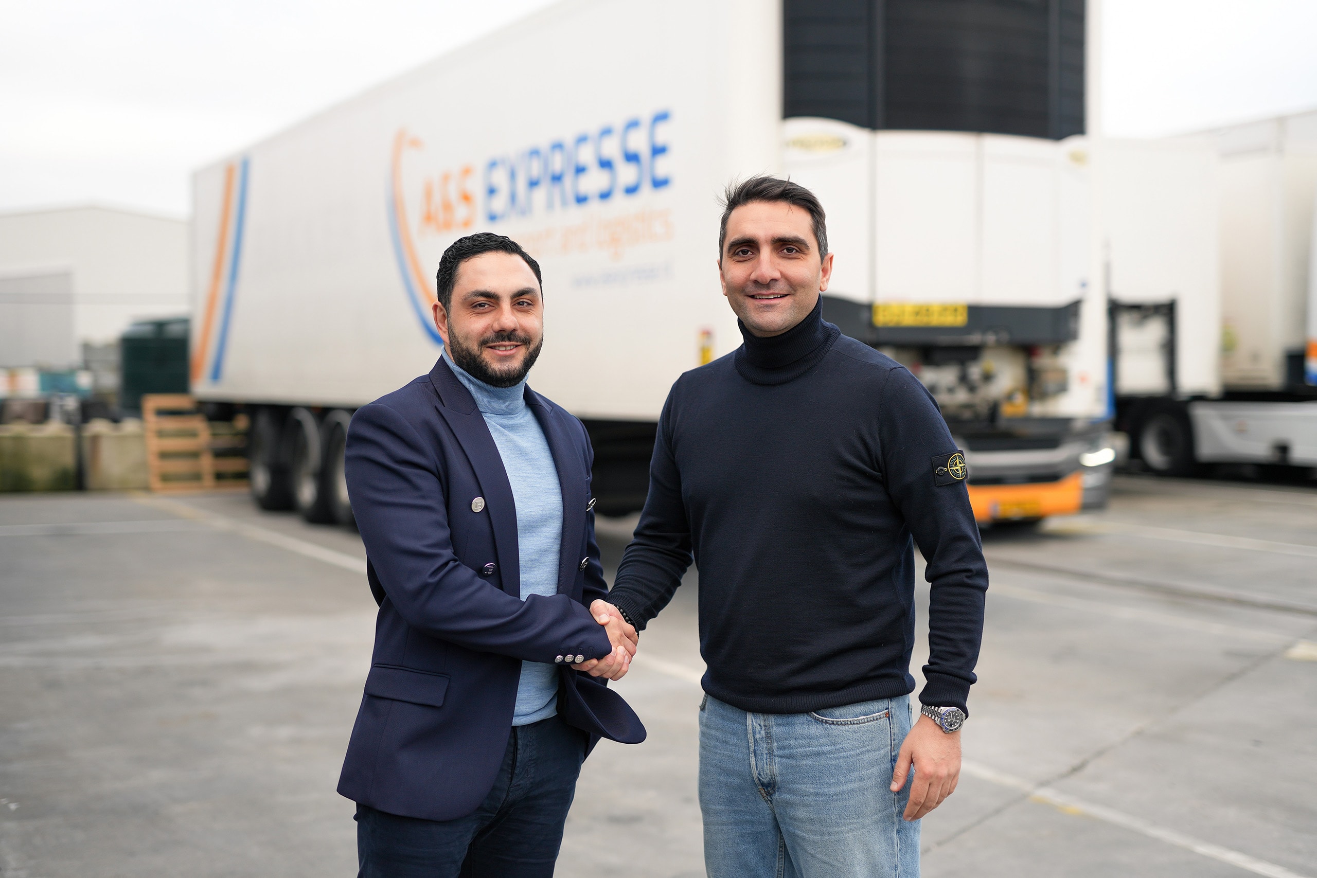 Dienstleistungen für Kühltransport und Palettentransport